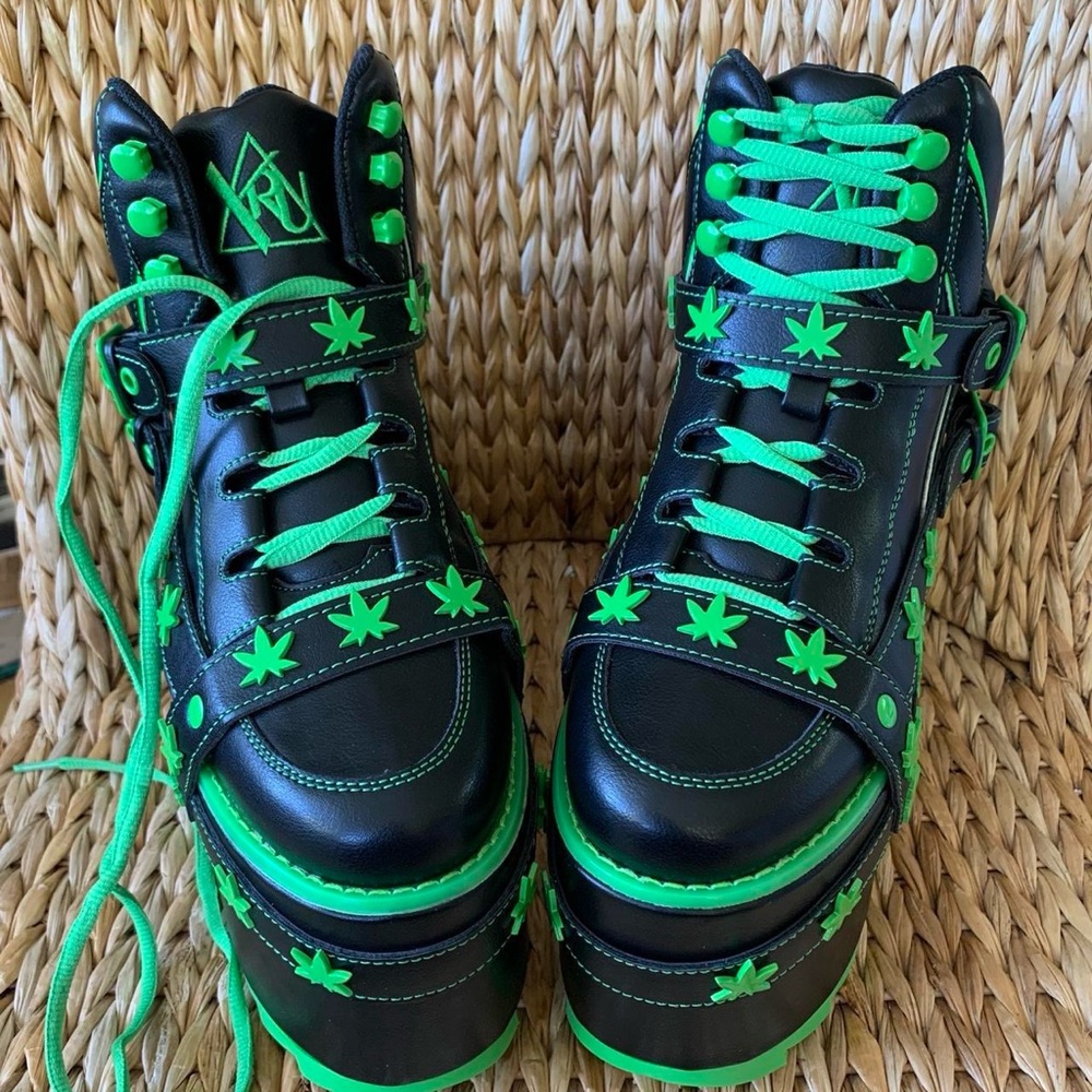 YRU Weed Bondage Platform Sneakers 6 & 7